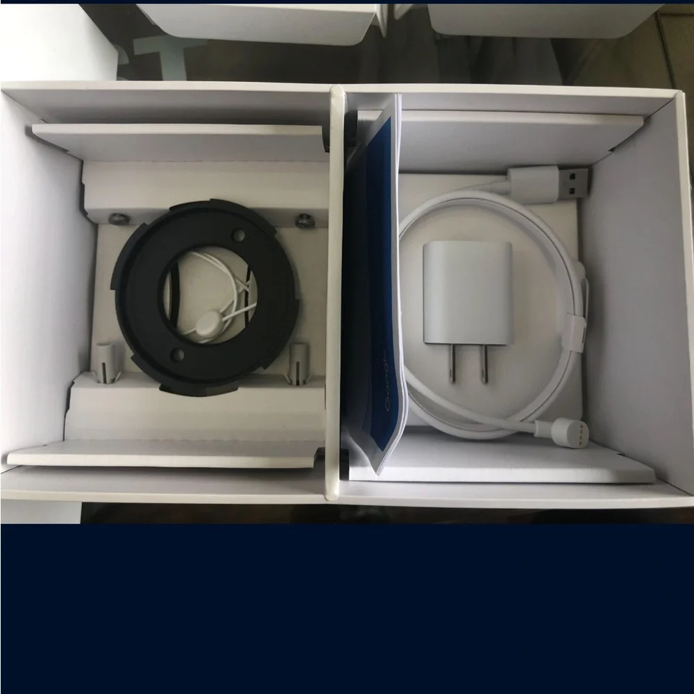 Google nest cams. Comes with two brand new never used cameras.